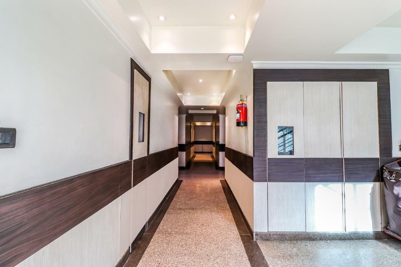 Capital O 5663 Gs Inn Chinhat المظهر الخارجي الصورة